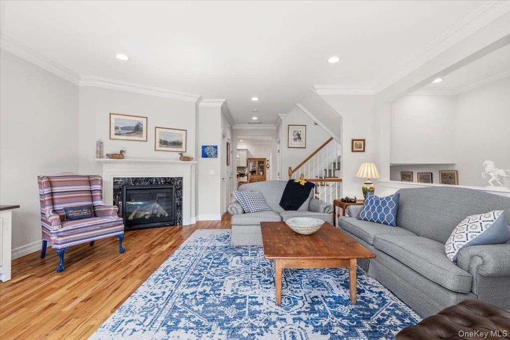 30 Hidden Ridge Court, Scarsdale, NY 10583 — photo 4