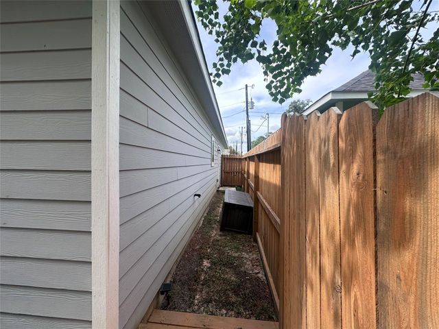 16434 Eastchase, Montgomery, TX 77316