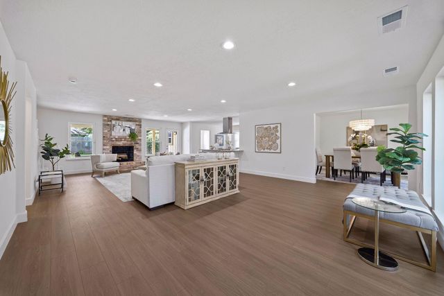 2754 Kismet Lane, Houston, TX 77043