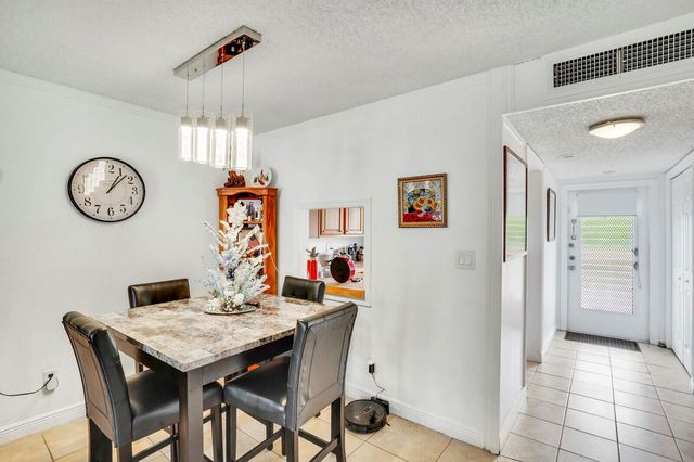 5830 NW 64th Avenue 310, Tamarac, FL 33319