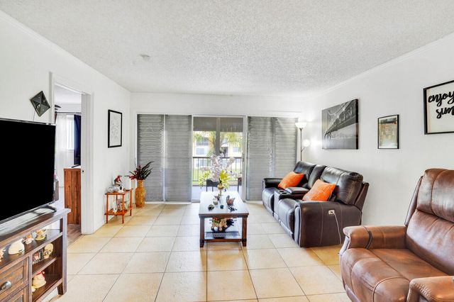 5830 NW 64th Avenue 310, Tamarac, FL 33319