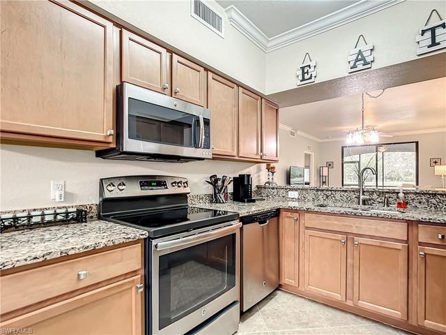 9554 TREVI CT # 4715, Naples, FL 34113