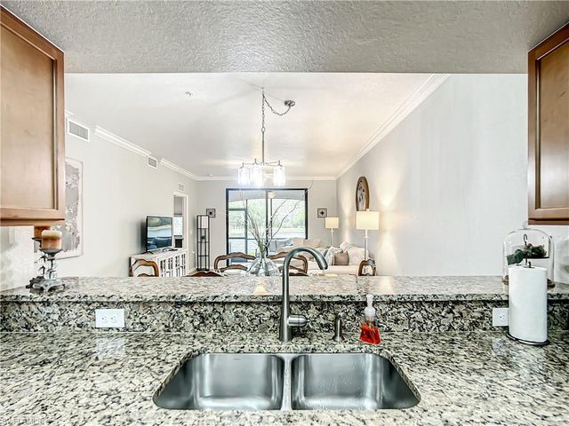 9554 TREVI CT # 4715, Naples, FL 34113