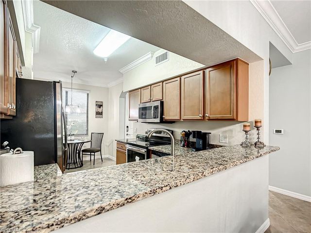 9554 TREVI CT # 4715, Naples, FL 34113