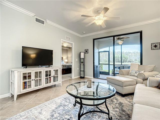 9554 TREVI CT # 4715, Naples, FL 34113