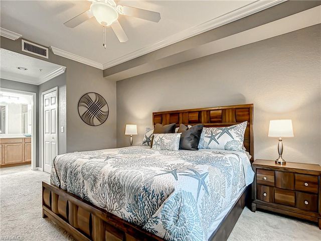 9554 TREVI CT # 4715, Naples, FL 34113