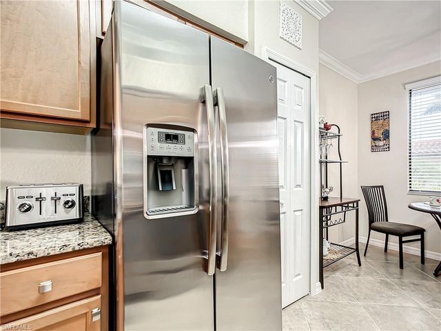 9554 TREVI CT # 4715, Naples, FL 34113