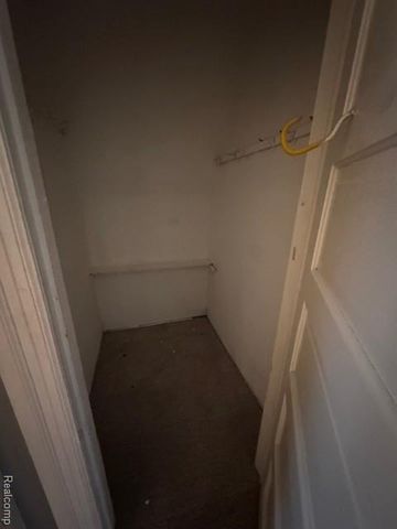 1220 Military Street, Detroit, MI 48209