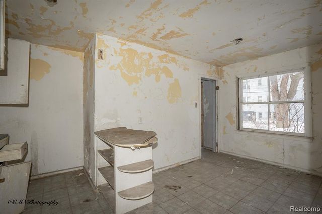 13449 Greiner Street, Detroit, MI 48205