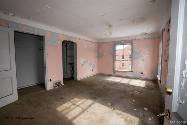 13449 Greiner Street, Detroit, MI 48205