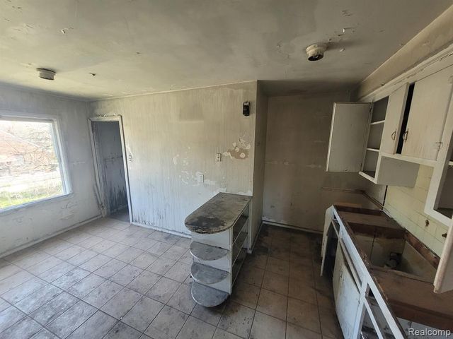 13449 Greiner Street, Detroit, MI 48205