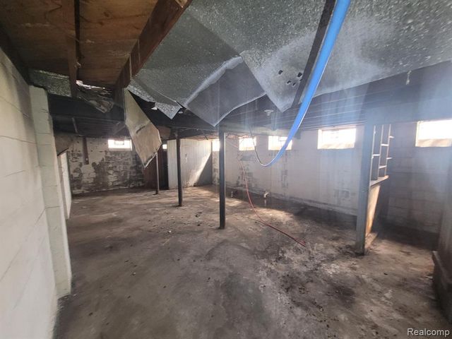 13449 Greiner Street, Detroit, MI 48205