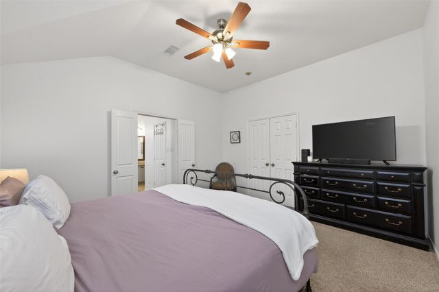 42 W Gaslight Place, The Woodlands, TX 77382