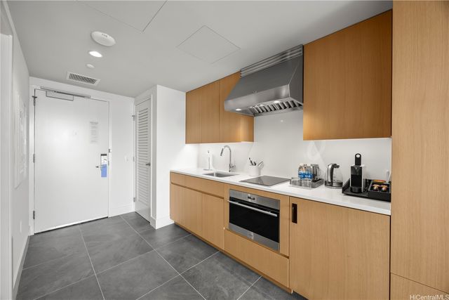 1390 Kapiolani Boulevard 3407, Honolulu, HI 96814