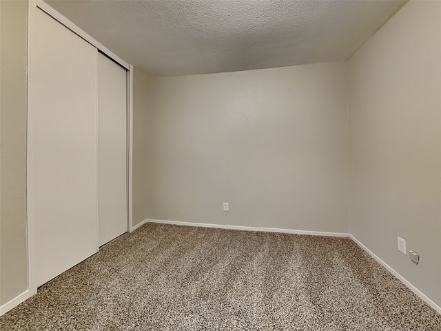 829 Via Valencia, Mesquite, TX 75150
