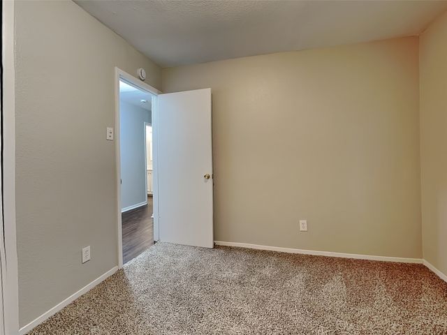 829 Via Valencia, Mesquite, TX 75150