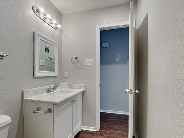829 Via Valencia, Mesquite, TX 75150