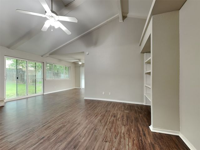 829 Via Valencia, Mesquite, TX 75150