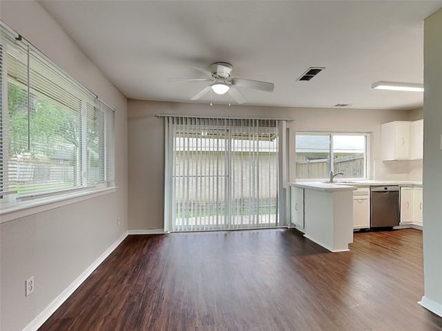 829 Via Valencia, Mesquite, TX 75150