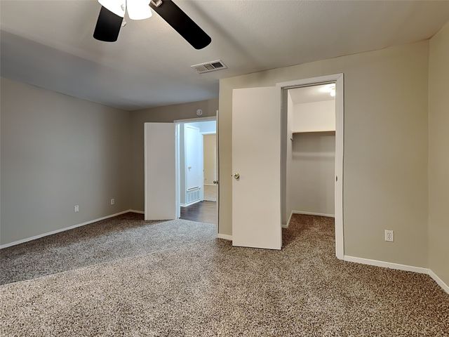 829 Via Valencia, Mesquite, TX 75150