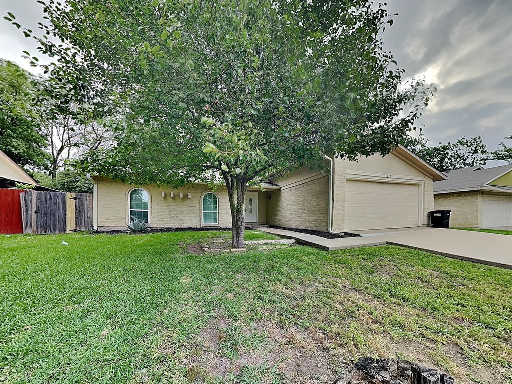 829 Via Valencia, Mesquite, TX 75150