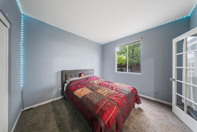 8809 Coral Berry Way, Elk Grove, CA 95624