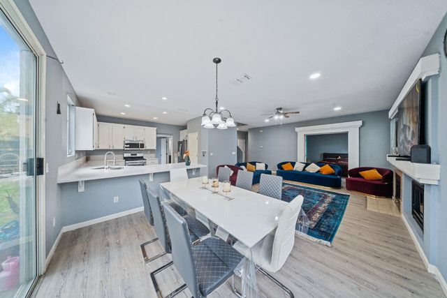 8809 Coral Berry Way, Elk Grove, CA 95624