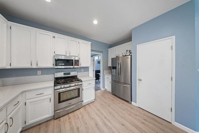 8809 Coral Berry Way, Elk Grove, CA 95624