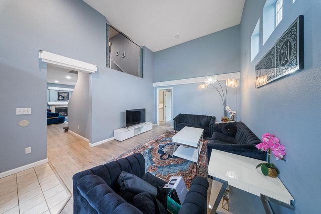 8809 Coral Berry Way, Elk Grove, CA 95624