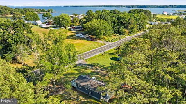 8841 BROOMES ISLAND RD, Broomes Island, MD 20615