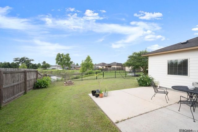 1275 Madrid Ave, St Gabriel, LA 70776