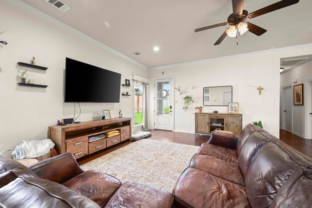 1275 Madrid Ave, St Gabriel, LA 70776