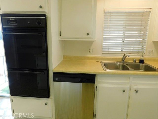 10675 BRYANT Street 112, Yucaipa, CA 92399