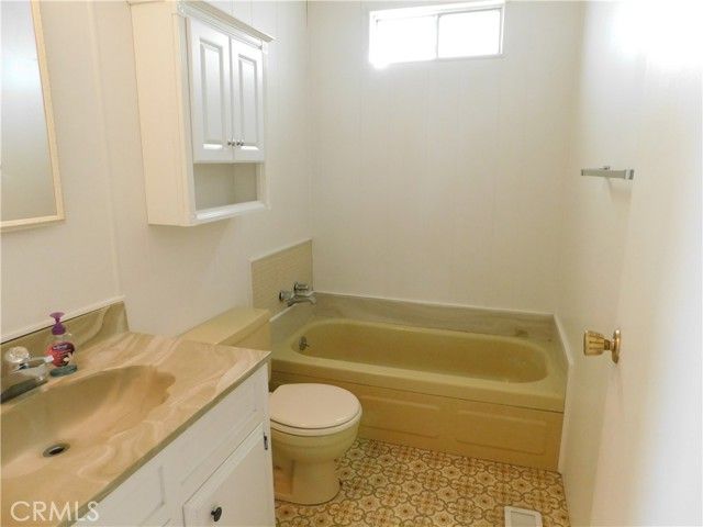 10675 BRYANT Street 112, Yucaipa, CA 92399