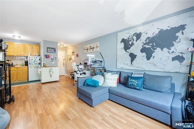 120 32nd Street 2B, Union City, NJ 07087