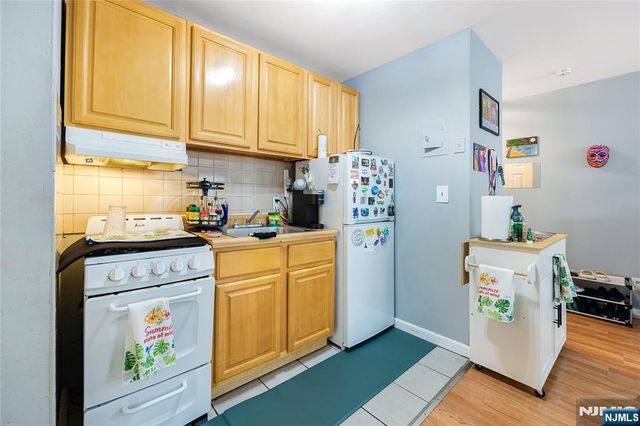 120 32nd Street 2B, Union City, NJ 07087