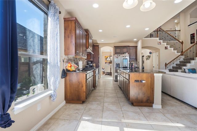 221 Monahans DR, Georgetown, TX 78628