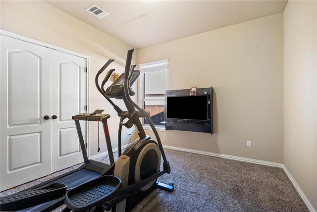 221 Monahans DR, Georgetown, TX 78628