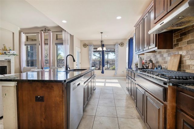 221 Monahans DR, Georgetown, TX 78628