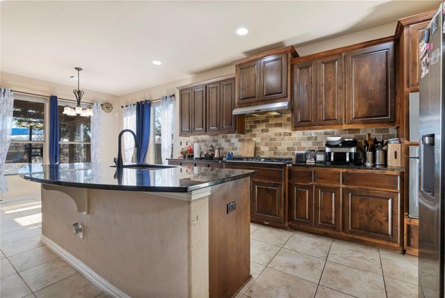 221 Monahans DR, Georgetown, TX 78628