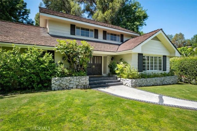 3969 Longridge, Studio City, CA 91604