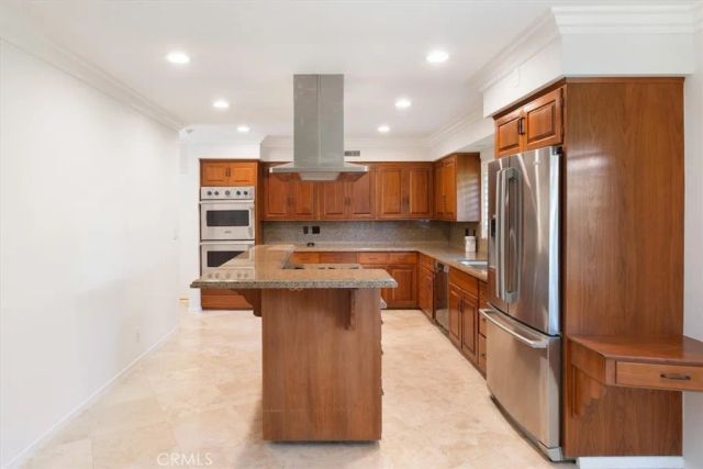 3969 Longridge, Studio City, CA 91604