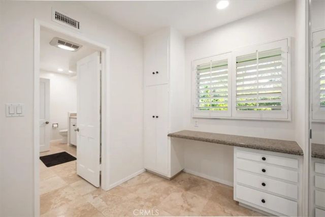 3969 Longridge, Studio City, CA 91604