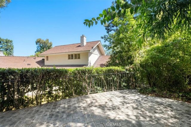 3969 Longridge, Studio City, CA 91604