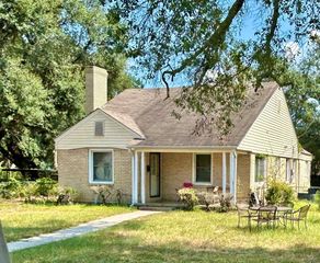 148 E Menefee Street, Lufkin, TX 75901