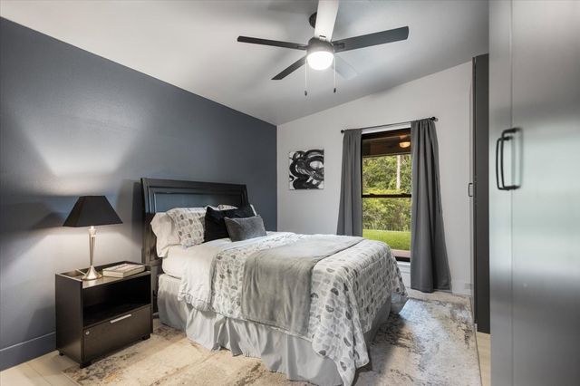 215 Brookside Drive, Hideaway, TX 75771