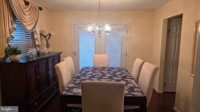 8744 VALLEY DR, Waldorf, MD 20603