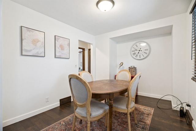 1051 Kaplan Drive, Waterloo, IA 50702