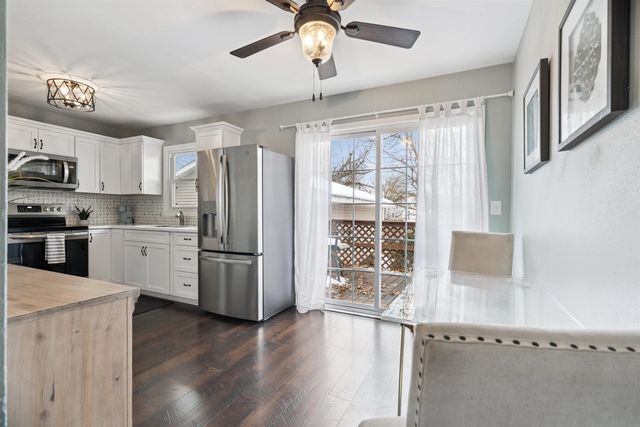 1051 Kaplan Drive, Waterloo, IA 50702