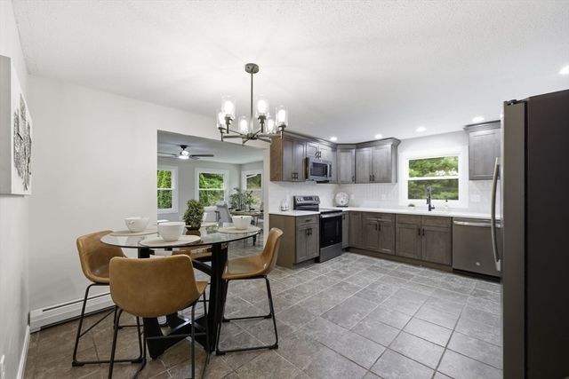 25 Norma St, Palmer, MA 01069